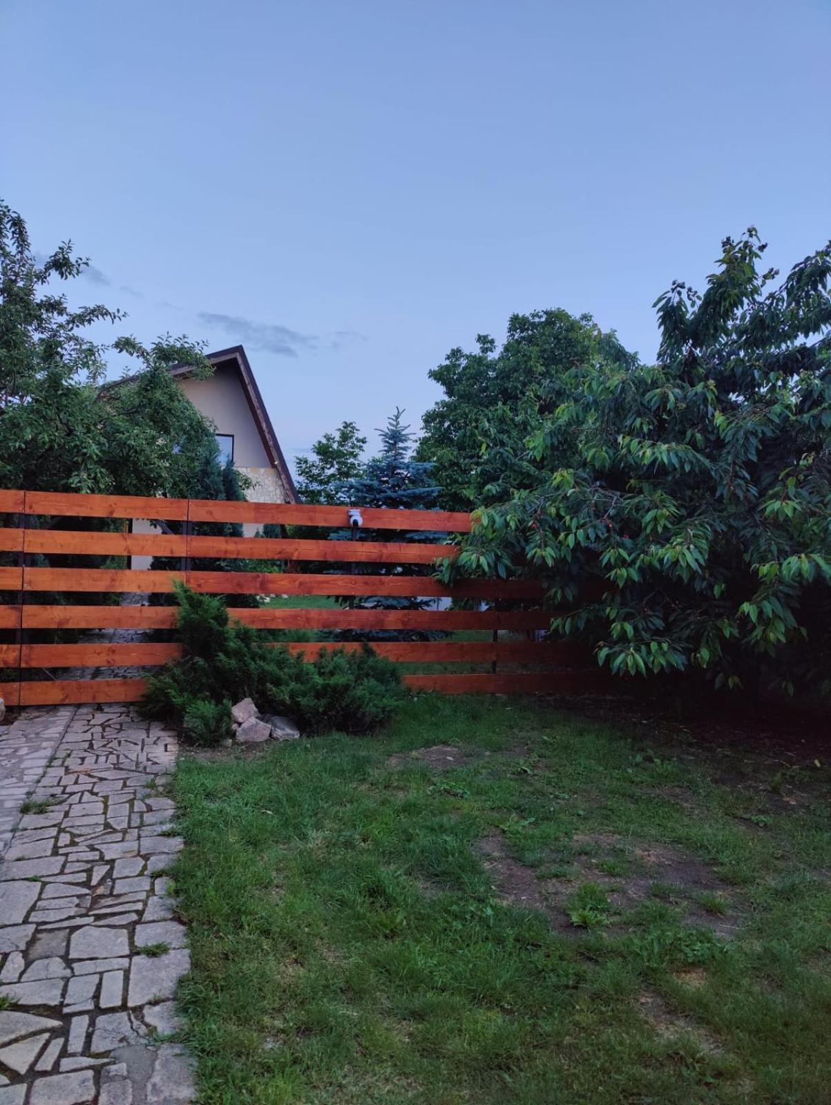 Luxus Cluj Airport Apartments Exterior photo