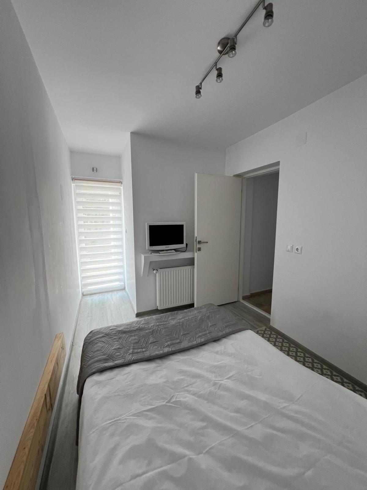 Luxus Cluj Airport Apartments Exterior photo